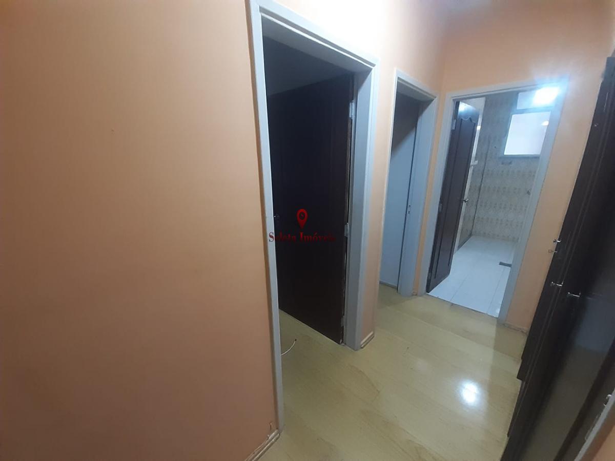 Apartamento à venda com 3 quartos, 170m² - Foto 11