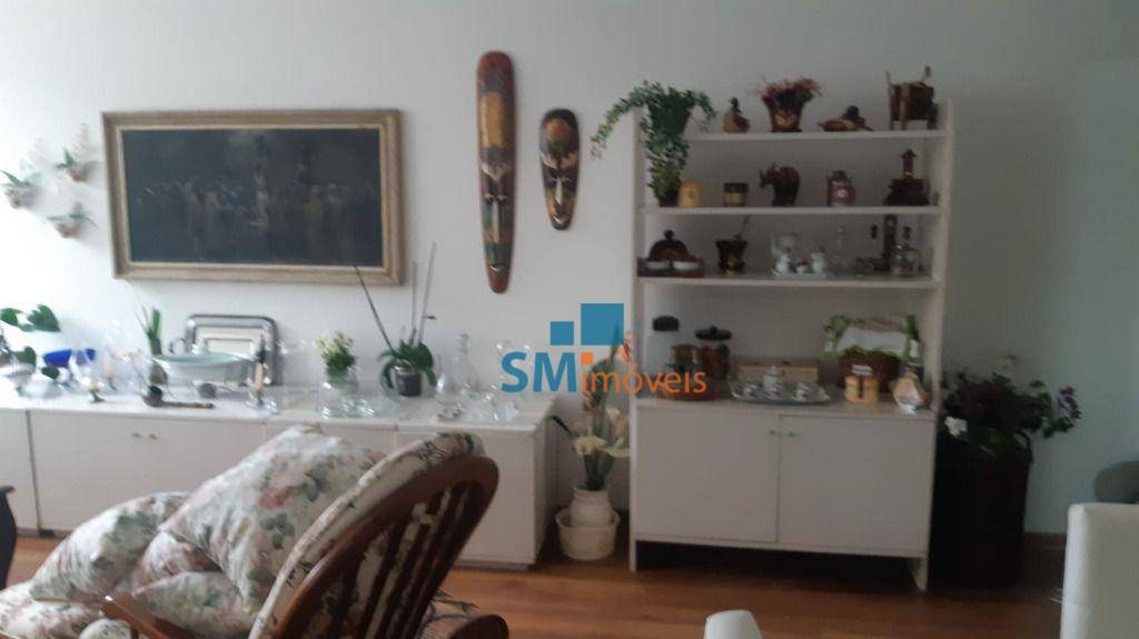 Apartamento à venda com 3 quartos, 112m² - Foto 18