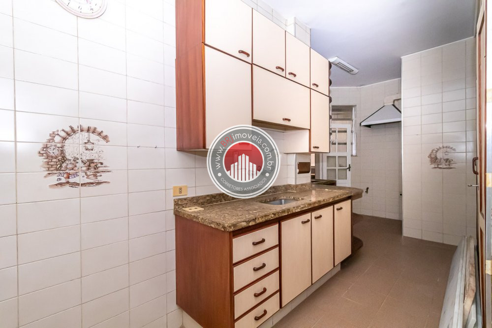 Apartamento à venda com 4 quartos, 230m² - Foto 9