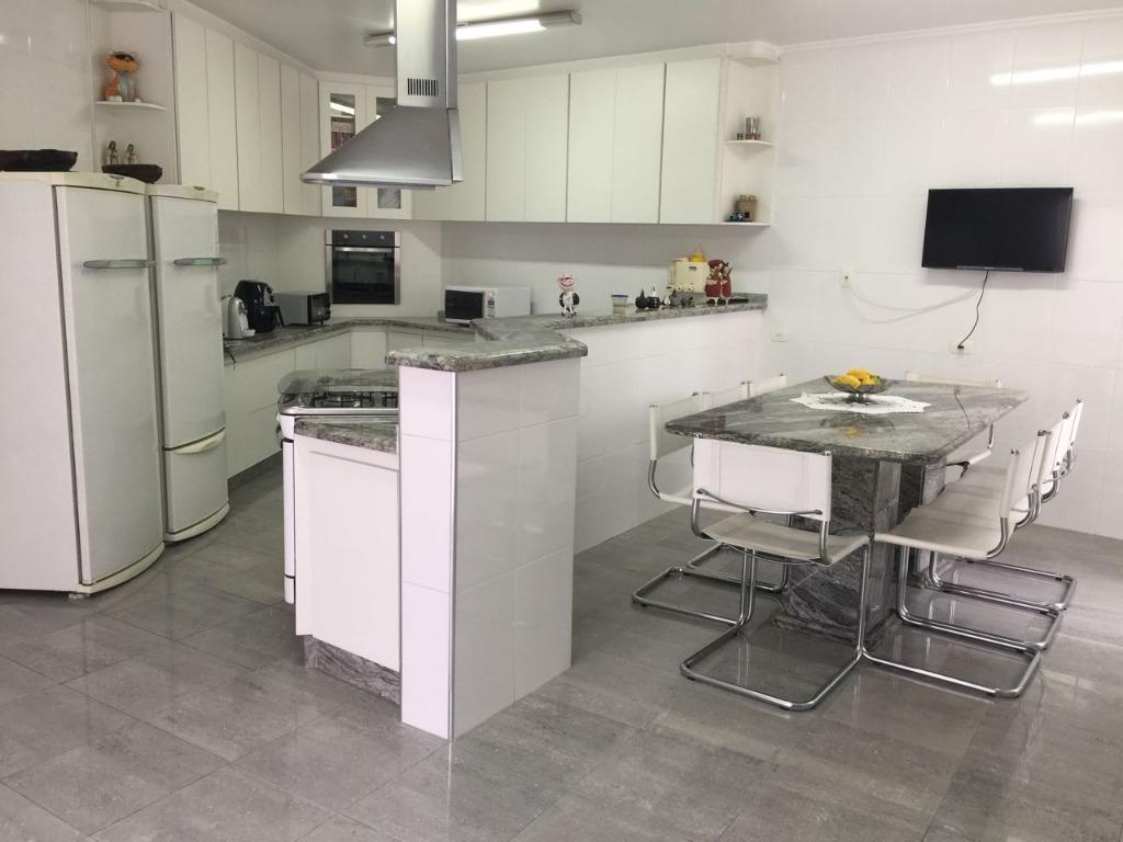 Casa de Condomínio à venda com 4 quartos, 260m² - Foto 15