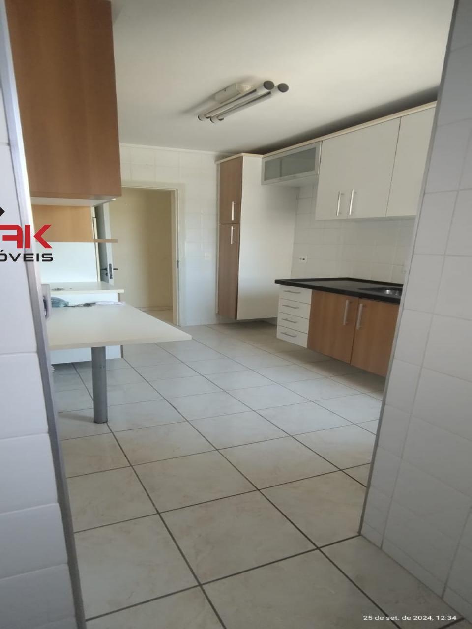 Apartamento à venda com 3 quartos, 82m² - Foto 6