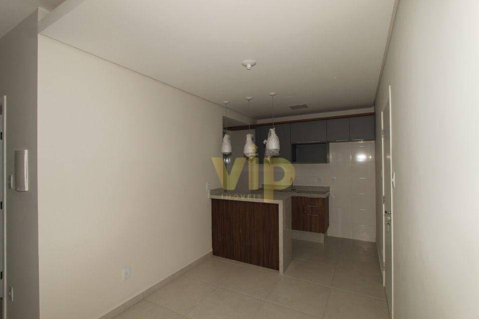 Apartamento à venda com 2 quartos, 70m² - Foto 4