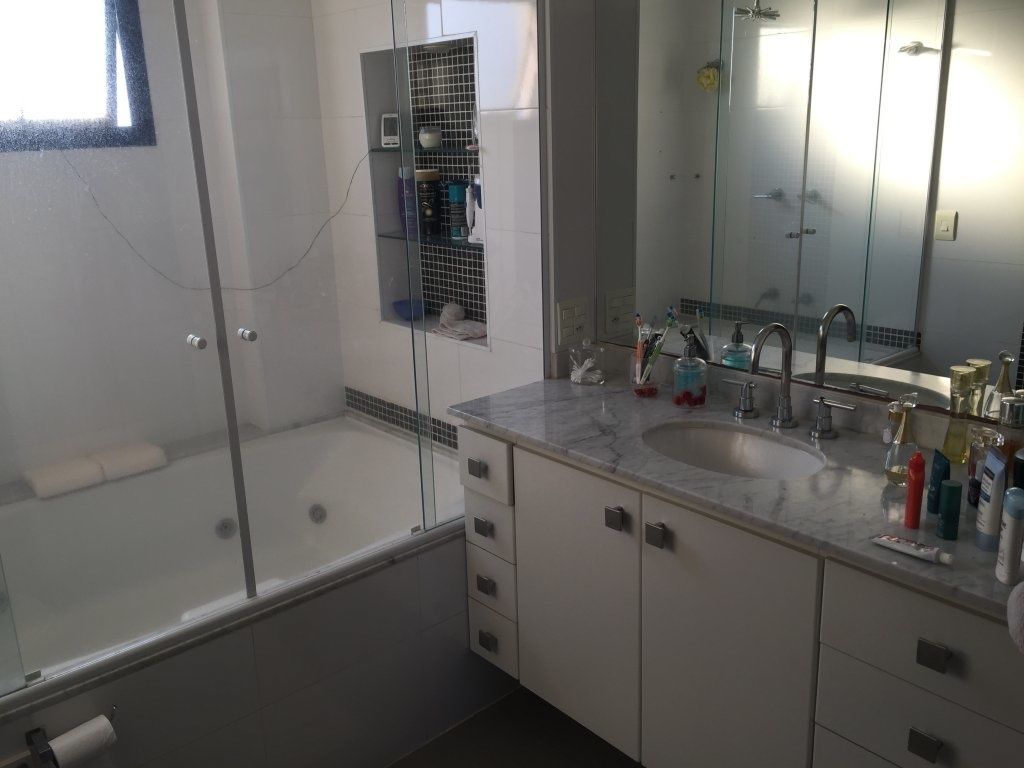 Apartamento à venda com 3 quartos, 145m² - Foto 8