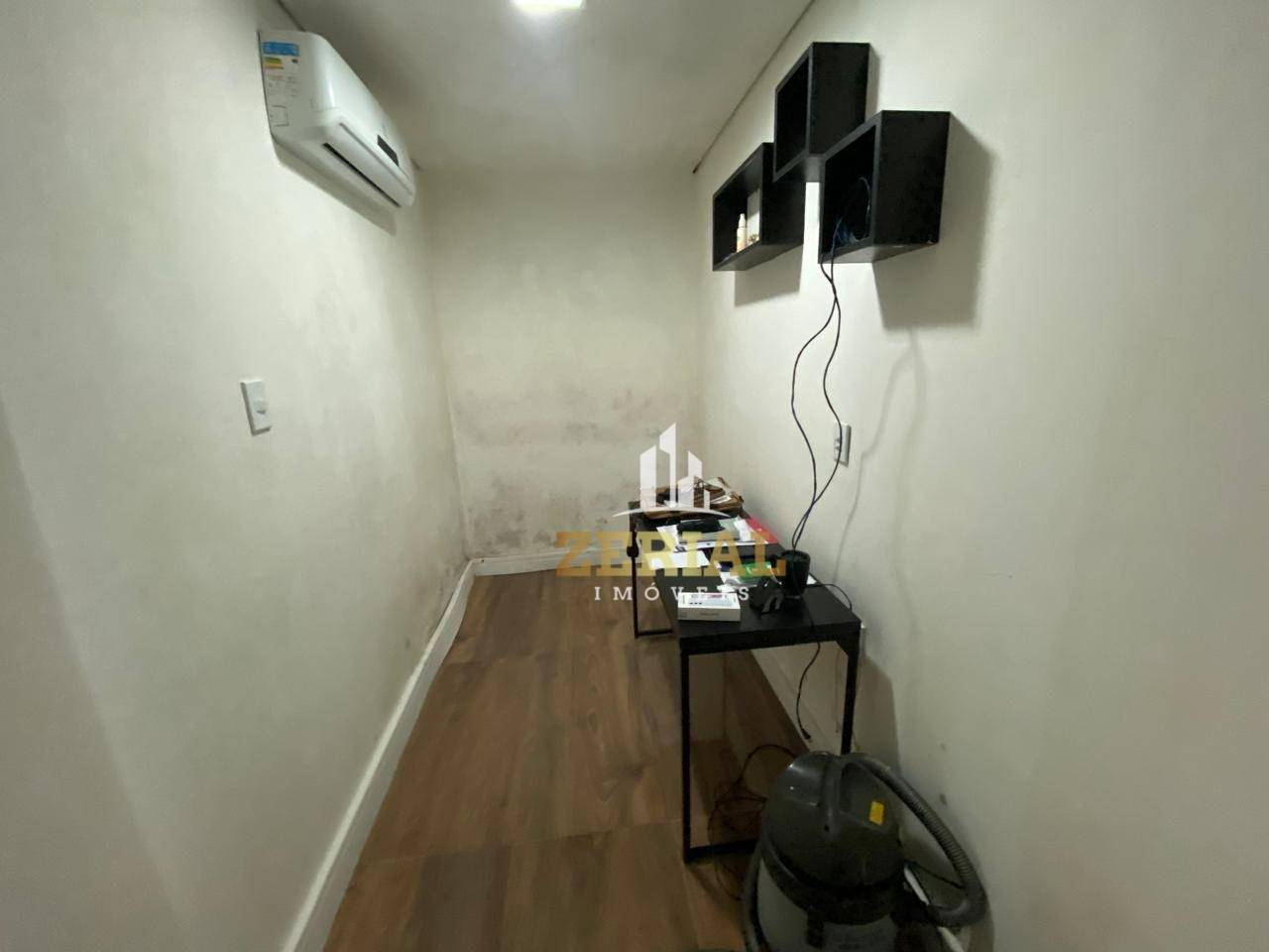 Sobrado à venda com 2 quartos, 288m² - Foto 13