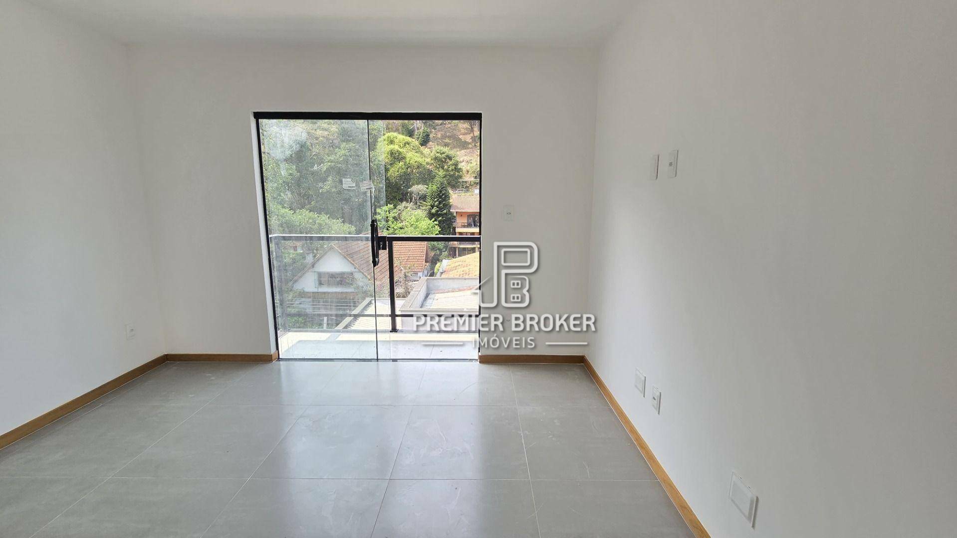 Casa à venda com 2 quartos, 100m² - Foto 13