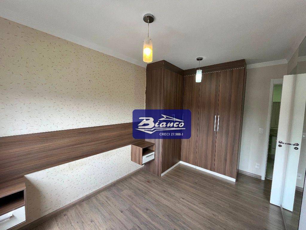 Apartamento à venda com 2 quartos, 61m² - Foto 21