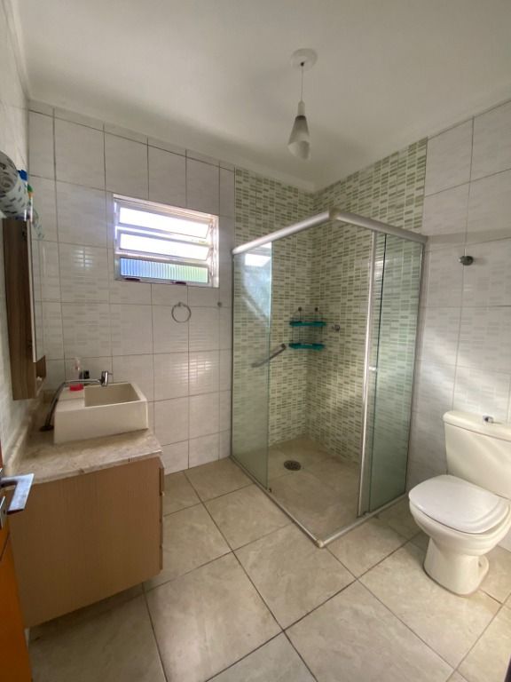 Sobrado à venda e aluguel com 3 quartos, 244m² - Foto 16