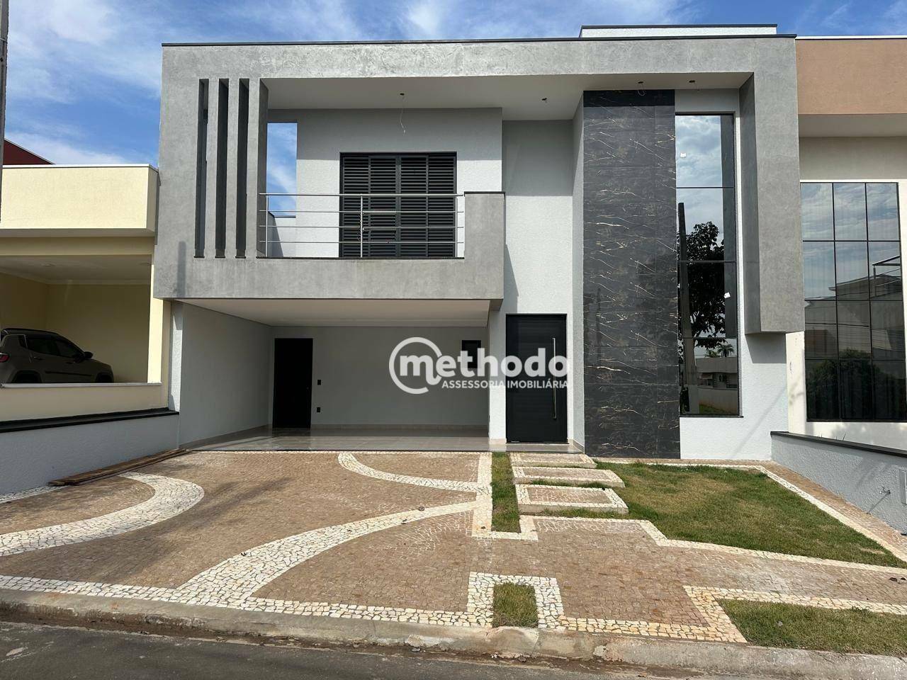 Casa de Condomínio à venda com 3 quartos, 168m² - Foto 1