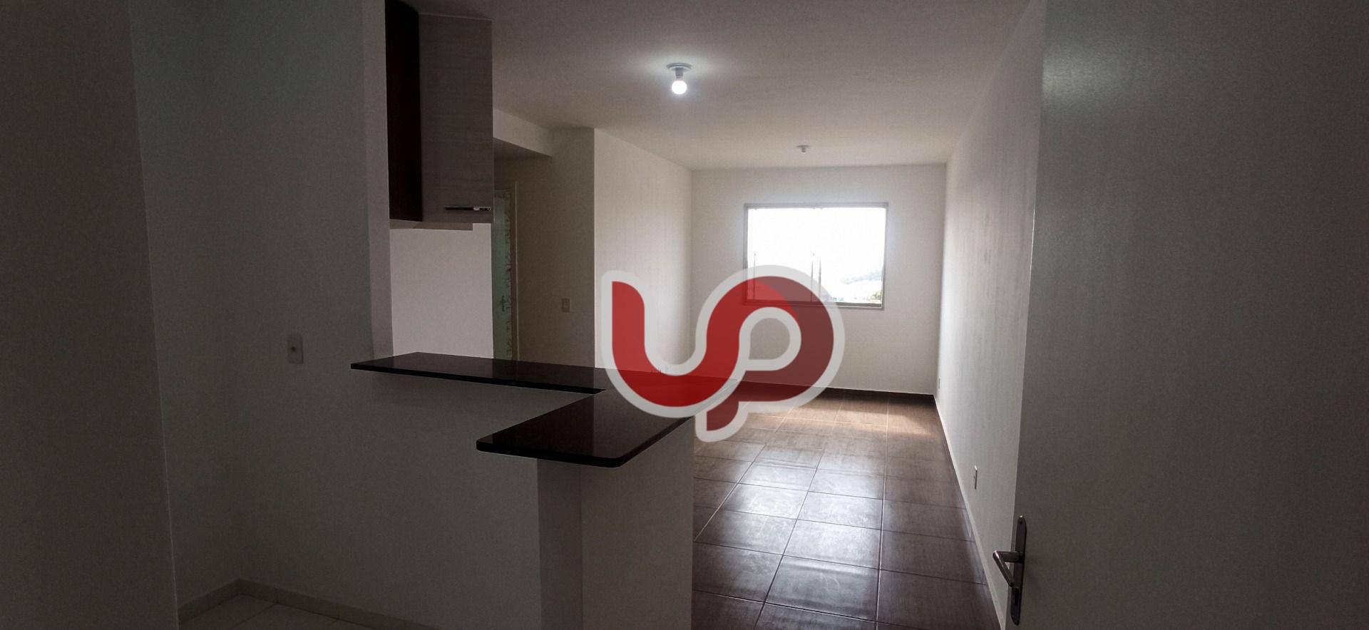 Apartamento à venda com 2 quartos, 61m² - Foto 2