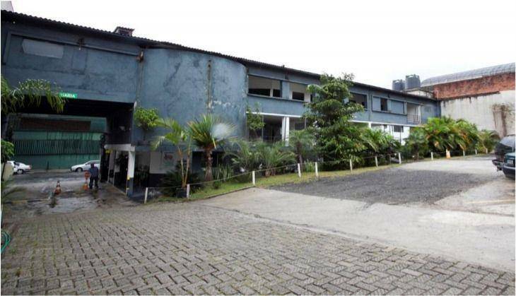 Loteamento e Condomínio, 3670 m² - Foto 1