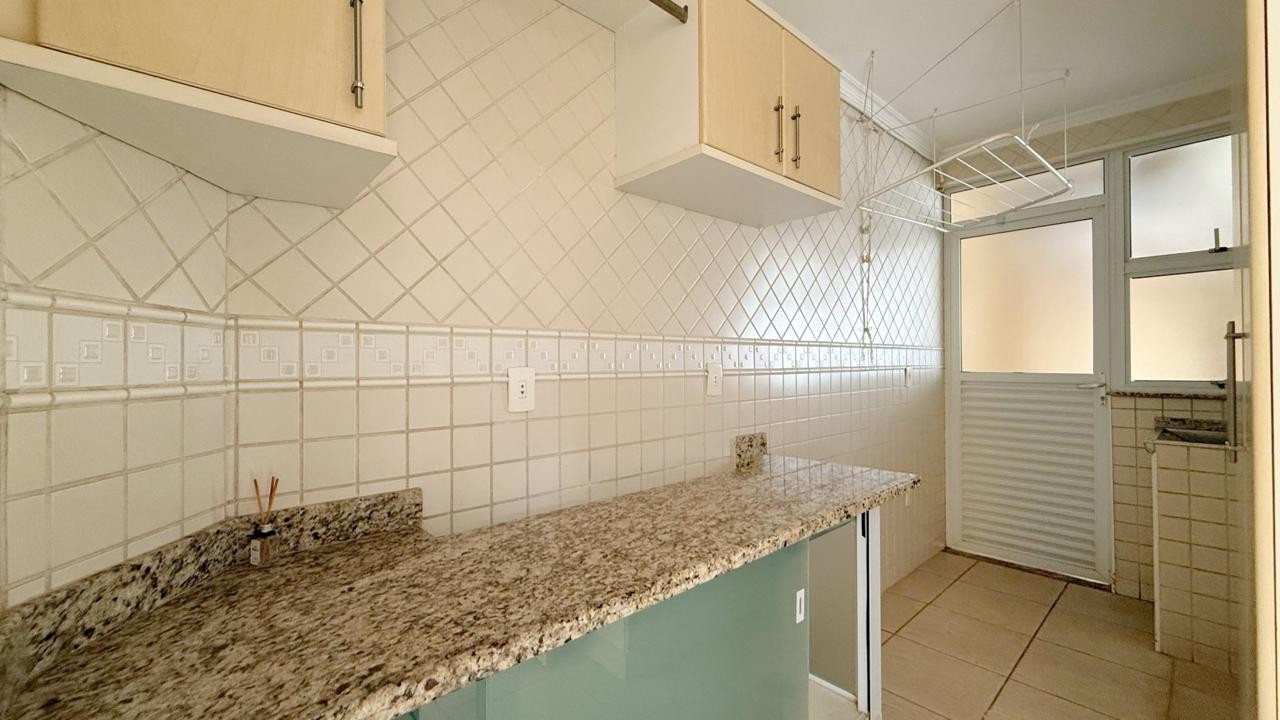 Casa para alugar com 3 quartos, 357m² - Foto 18
