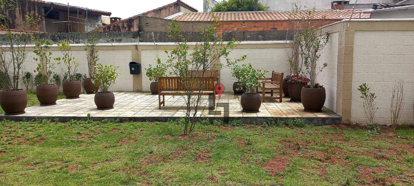 Apartamento à venda com 2 quartos, 44m² - Foto 15