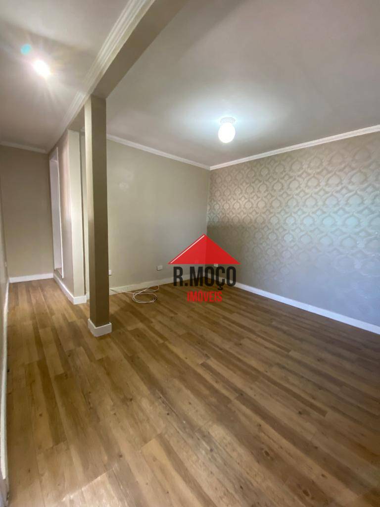 Sobrado à venda com 4 quartos, 250m² - Foto 3