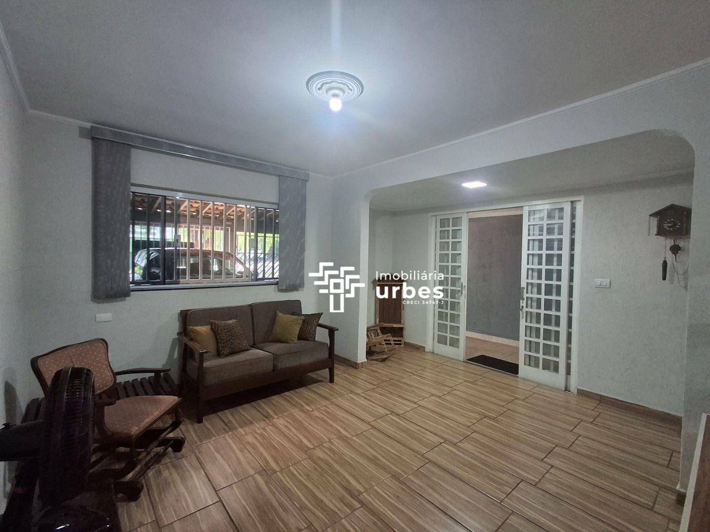 Casa, 3 quartos, 177 m² - Foto 1