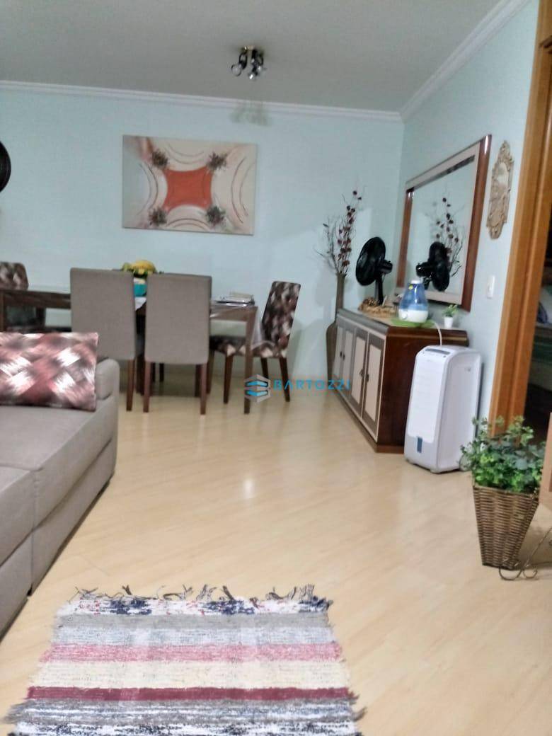 Apartamento à venda com 2 quartos, 63m² - Foto 3