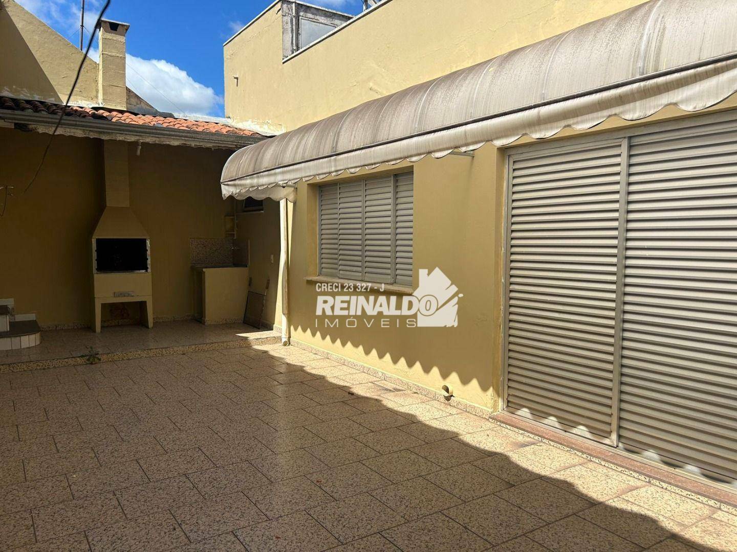 Casa à venda e aluguel com 4 quartos, 312m² - Foto 17