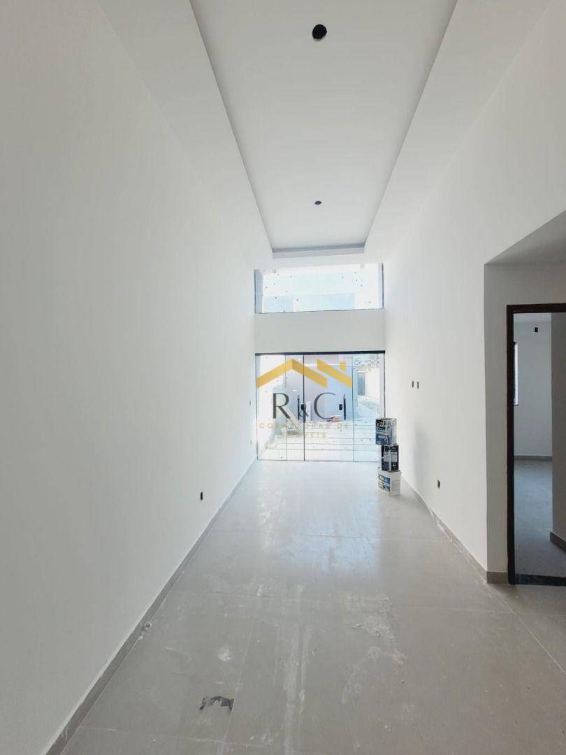 Casa à venda com 2 quartos, 90m² - Foto 7