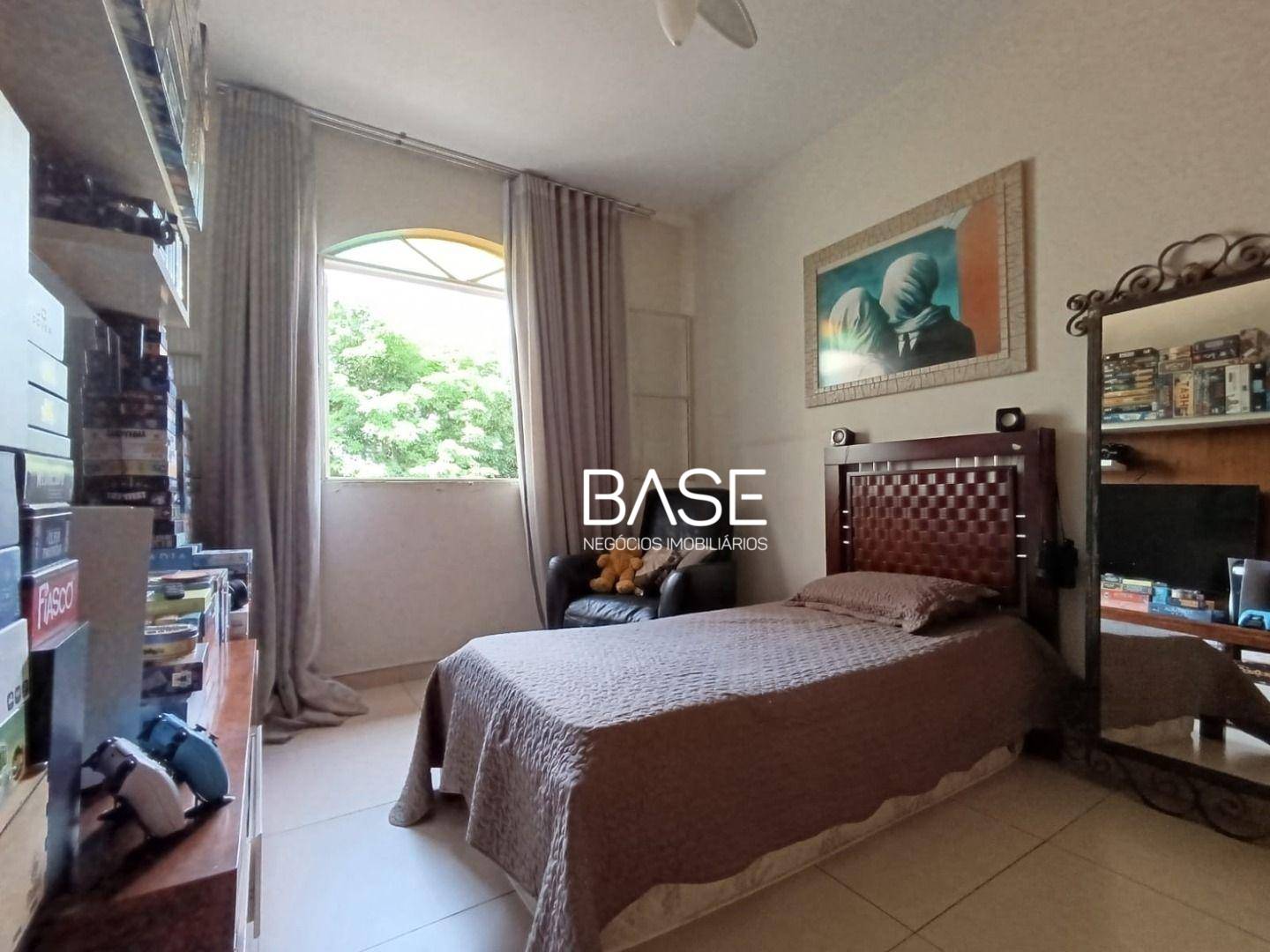 Casa, 4 quartos, 155 m² - Foto 4