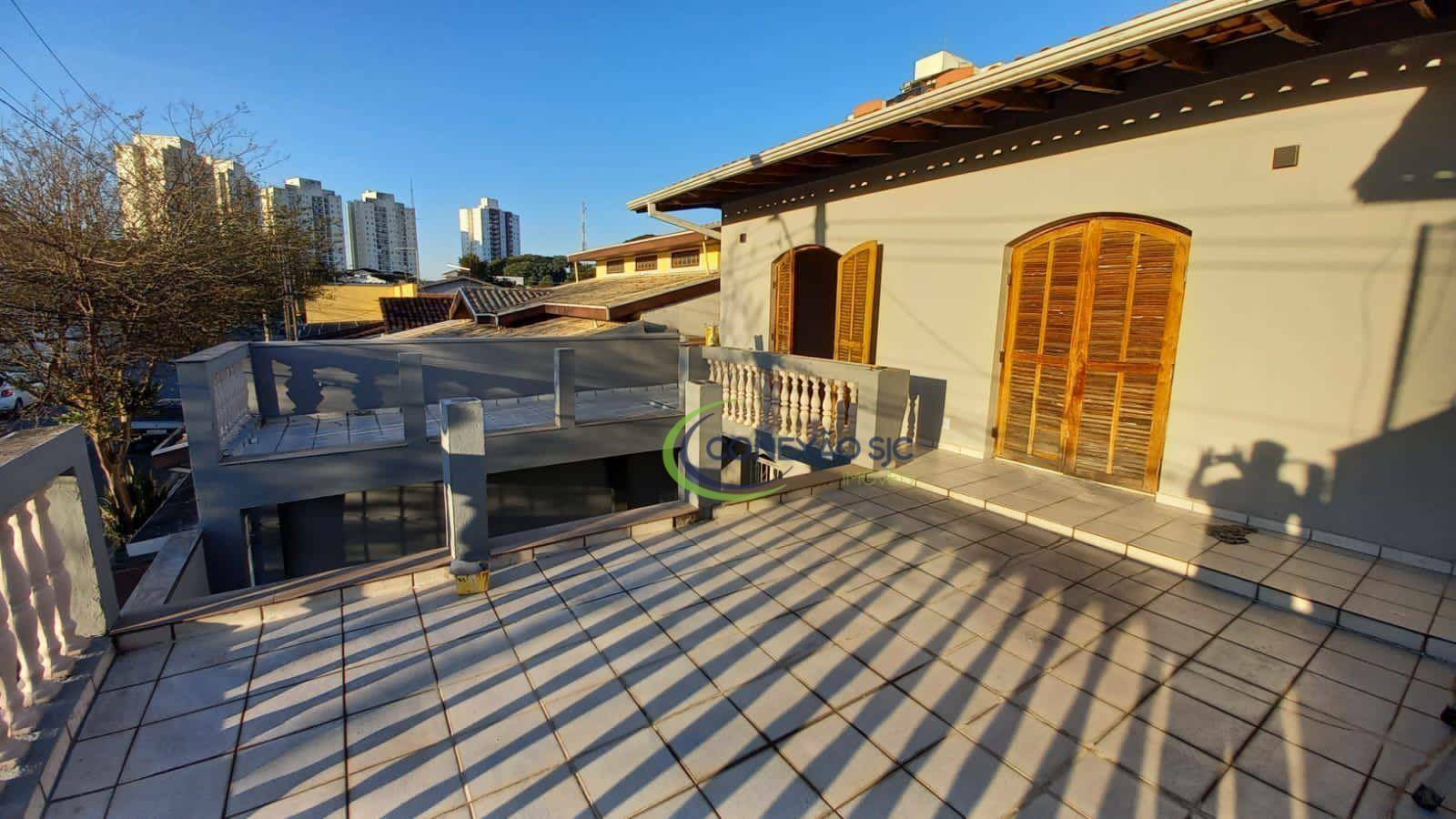 Sobrado para alugar com 5 quartos, 264m² - Foto 12