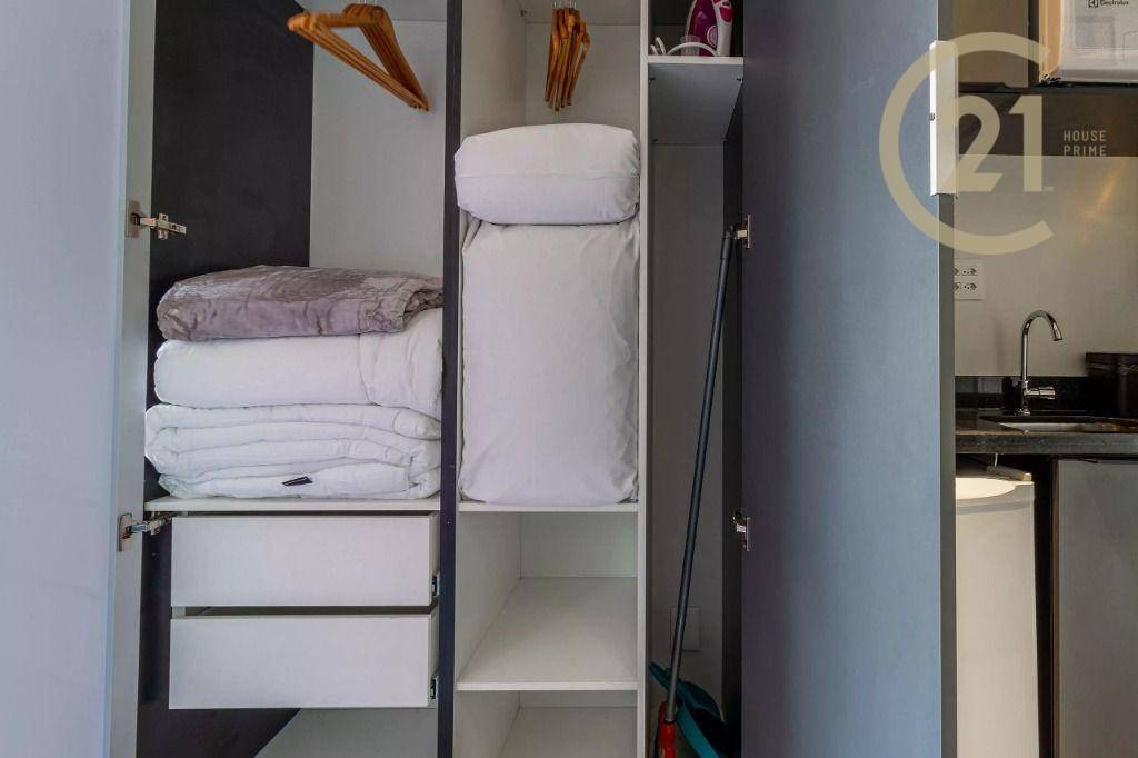 Apartamento à venda com 1 quarto, 10m² - Foto 13