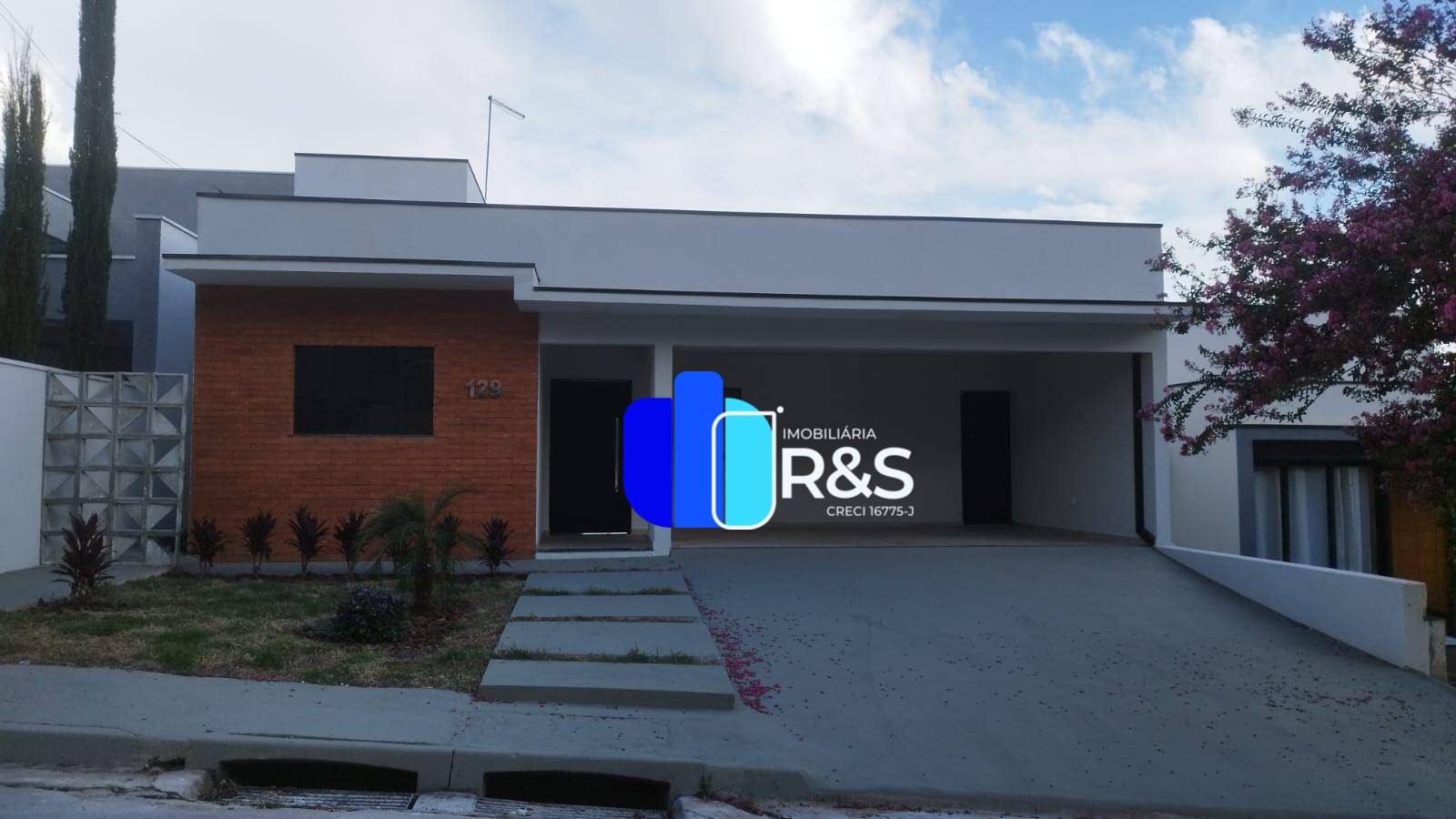 Casa, 3 quartos, 163 m² - Foto 1