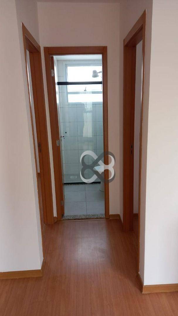 Apartamento para alugar com 2 quartos, 40m² - Foto 5