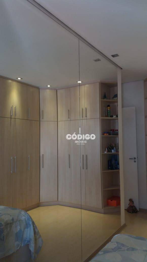 Apartamento à venda com 2 quartos, 72m² - Foto 9