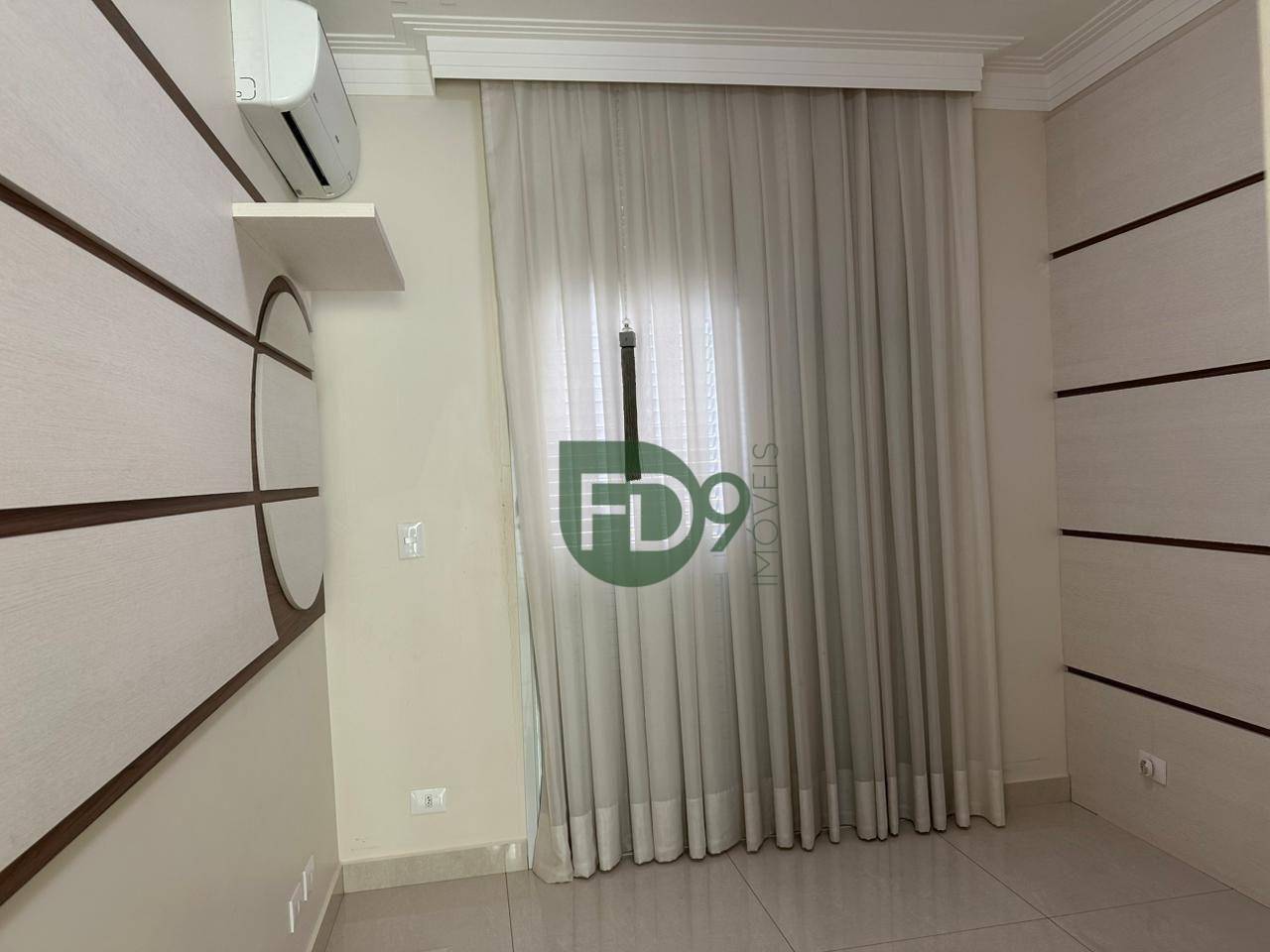 Casa à venda com 3 quartos, 240m² - Foto 16