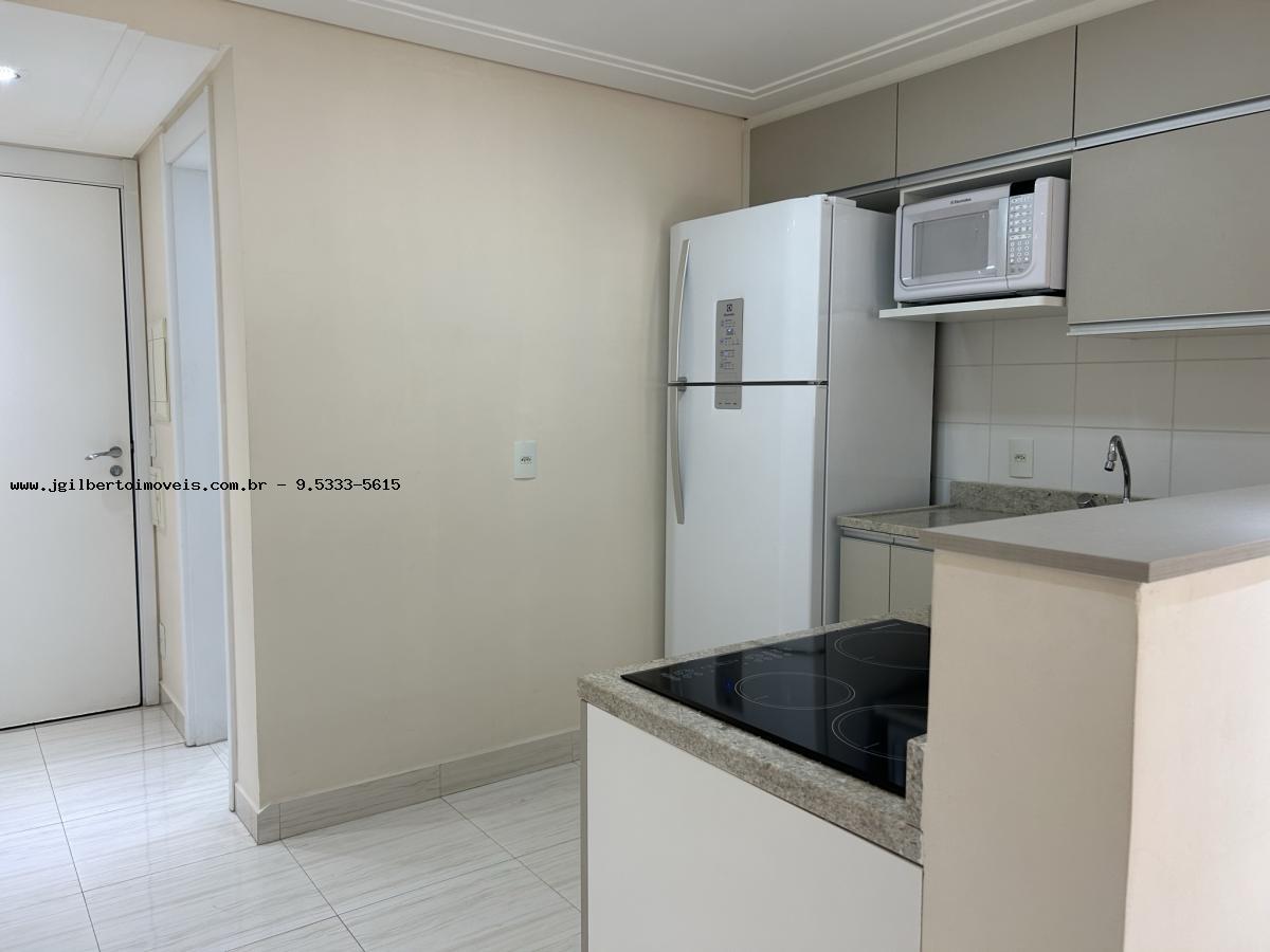 Apartamento à venda com 1 quarto, 50m² - Foto 8