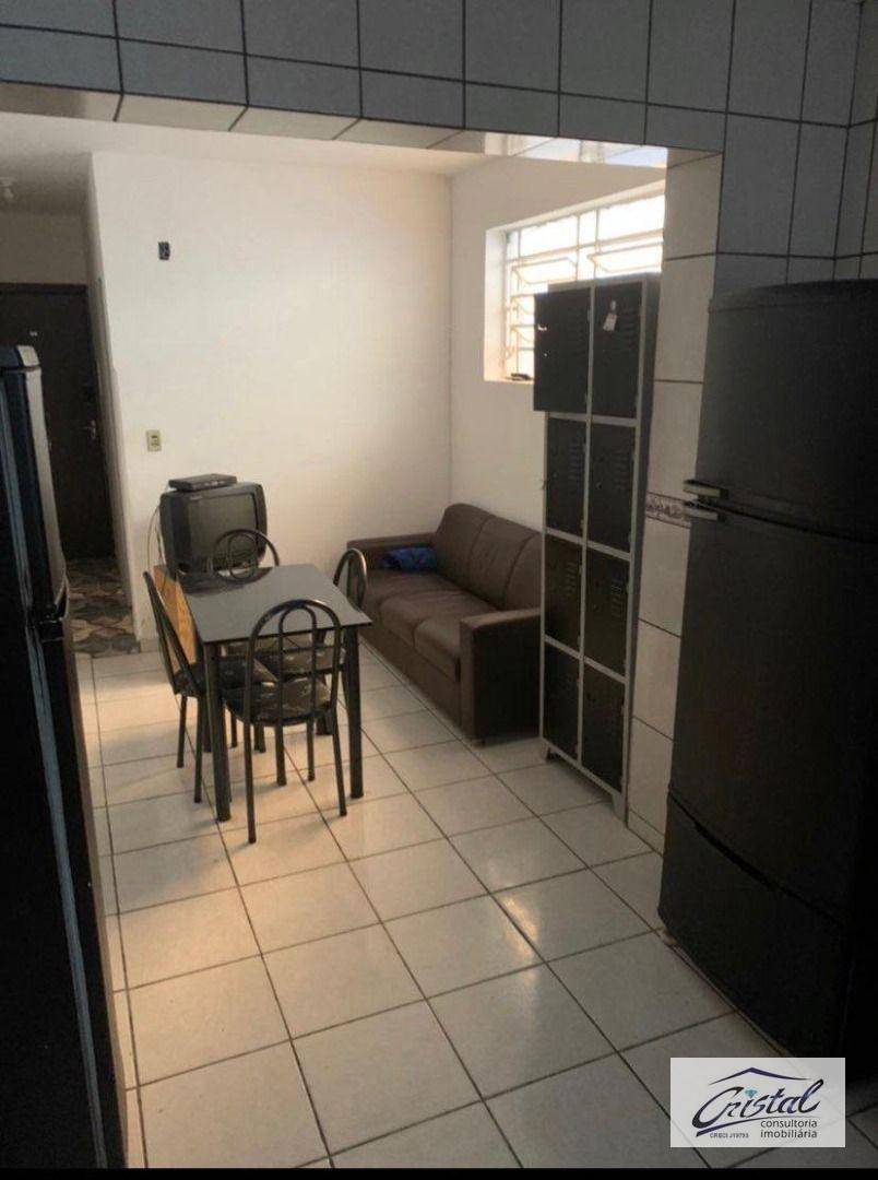 Casa à venda com 10 quartos, 233m² - Foto 5