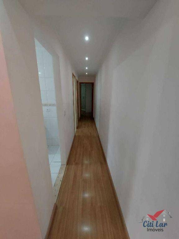 Apartamento à venda com 2 quartos, 62m² - Foto 7