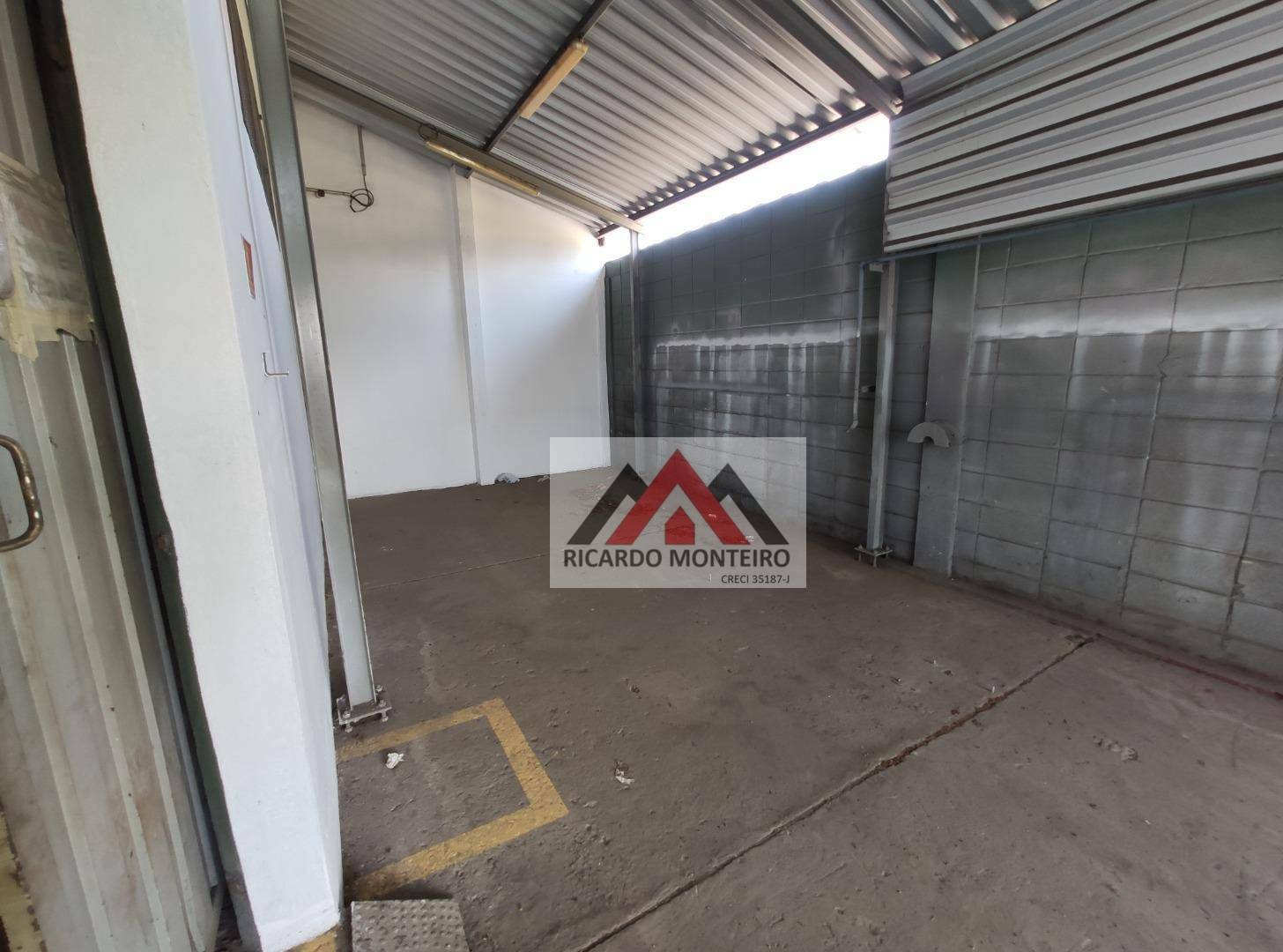 Depósito-Galpão-Armazém para alugar, 400m² - Foto 6