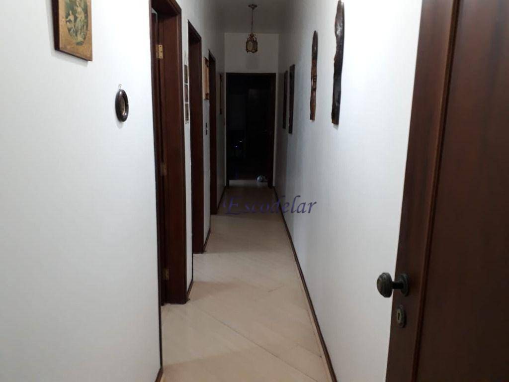 Sobrado à venda com 3 quartos, 380m² - Foto 17