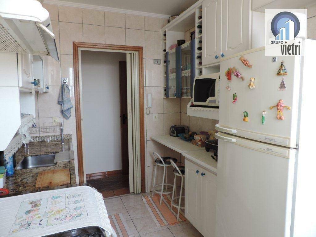 Apartamento à venda com 3 quartos, 64m² - Foto 16