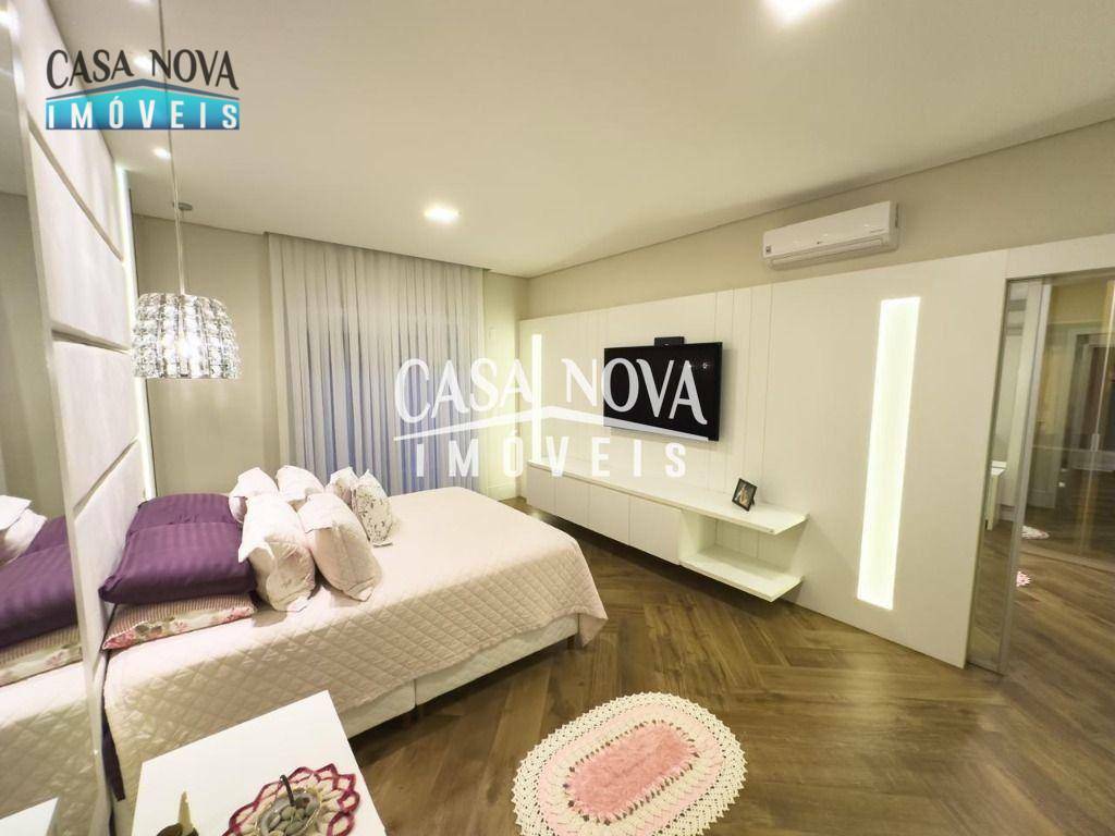 Casa de Condomínio à venda com 4 quartos, 560m² - Foto 26