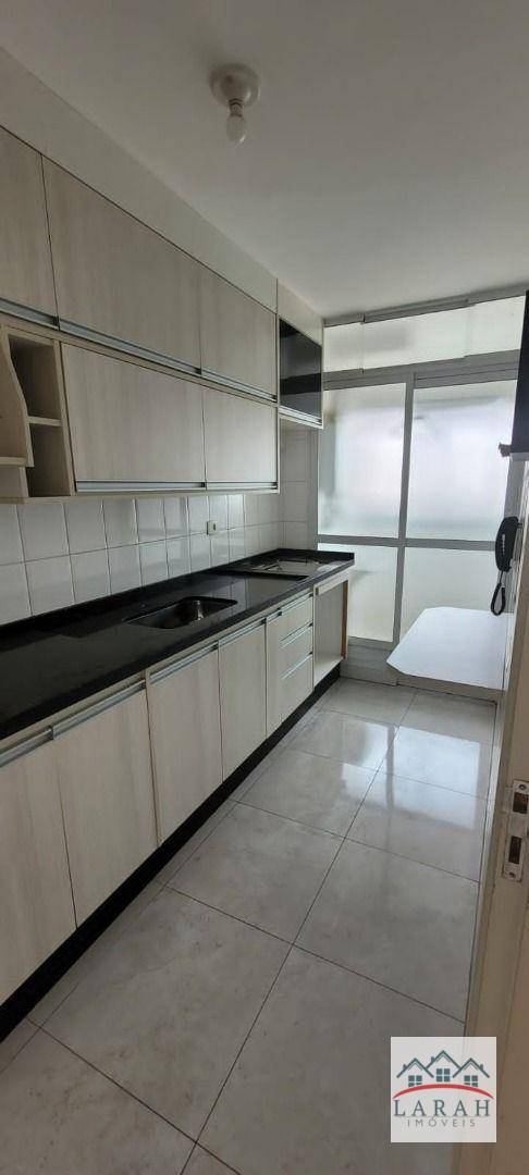 Apartamento à venda com 2 quartos, 67m² - Foto 25