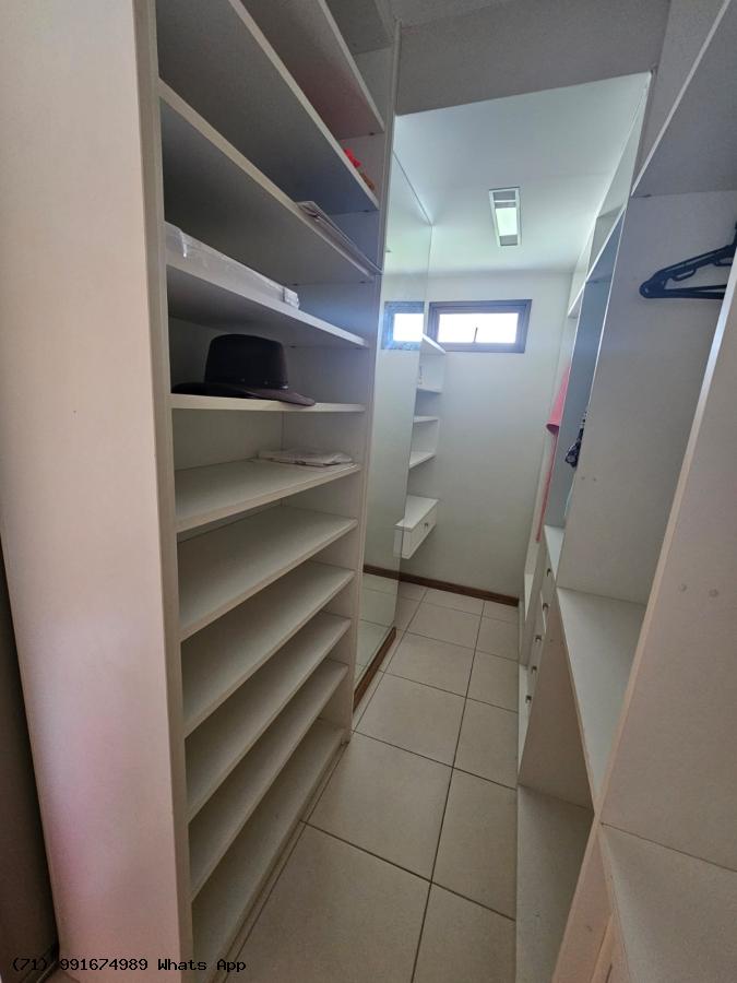 Apartamento para alugar com 3 quartos, 155m² - Foto 11