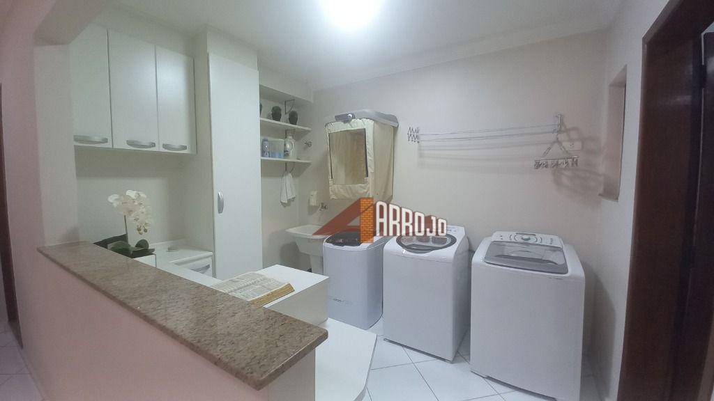 Sobrado à venda com 4 quartos, 480m² - Foto 44