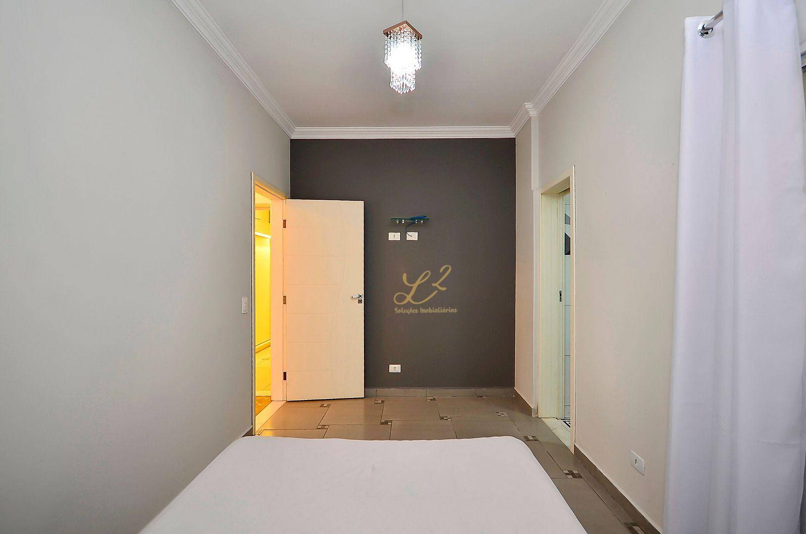 Casa à venda com 6 quartos, 450m² - Foto 22