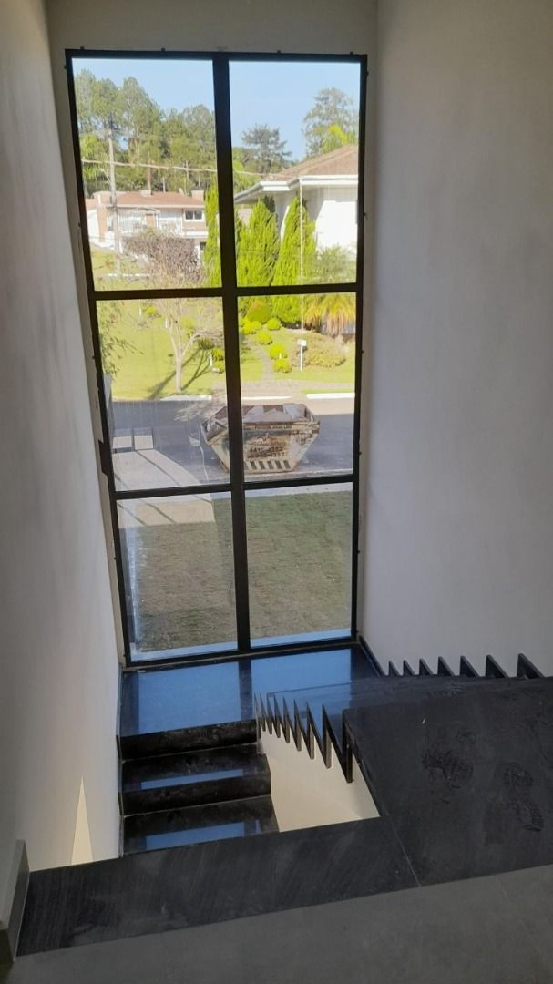 Casa de Condomínio à venda com 4 quartos, 266m² - Foto 13