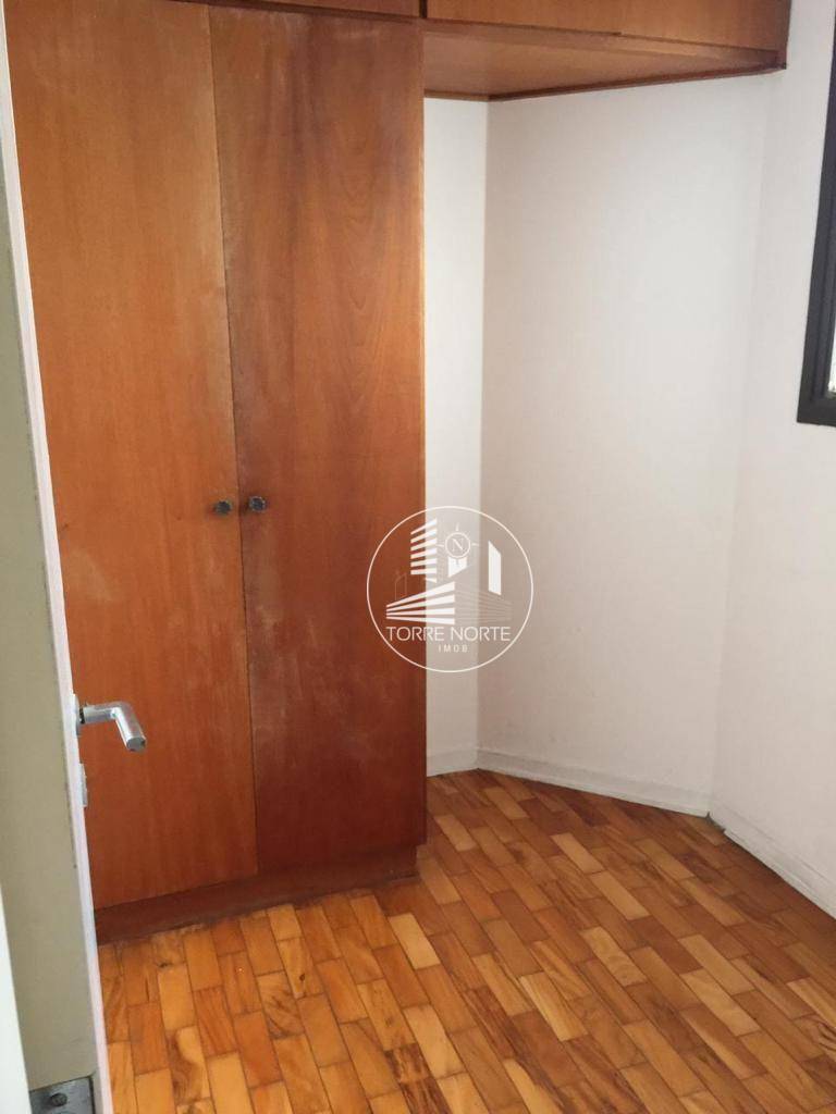 Apartamento para alugar com 3 quartos, 285m² - Foto 19