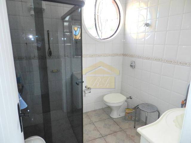 Sobrado à venda com 3 quartos, 246m² - Foto 14