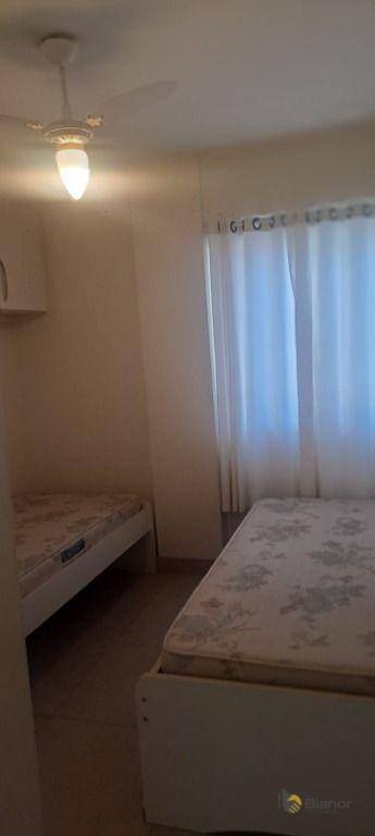 Apartamento para alugar com 2 quartos, 75m² - Foto 8