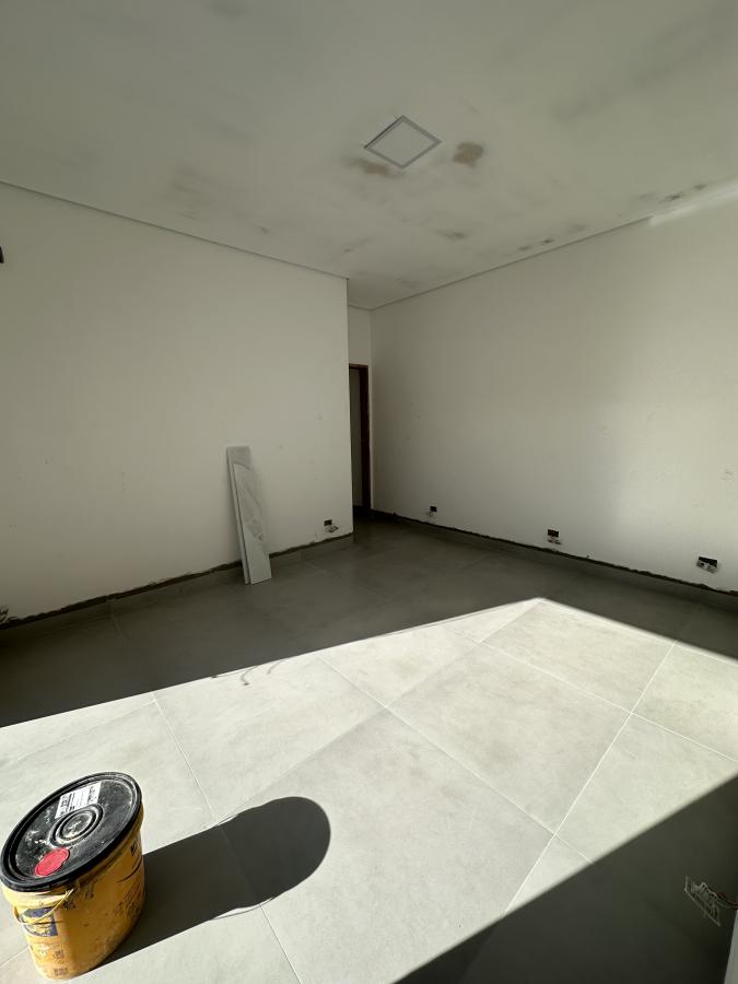 Casa à venda com 3 quartos, 225m² - Foto 11