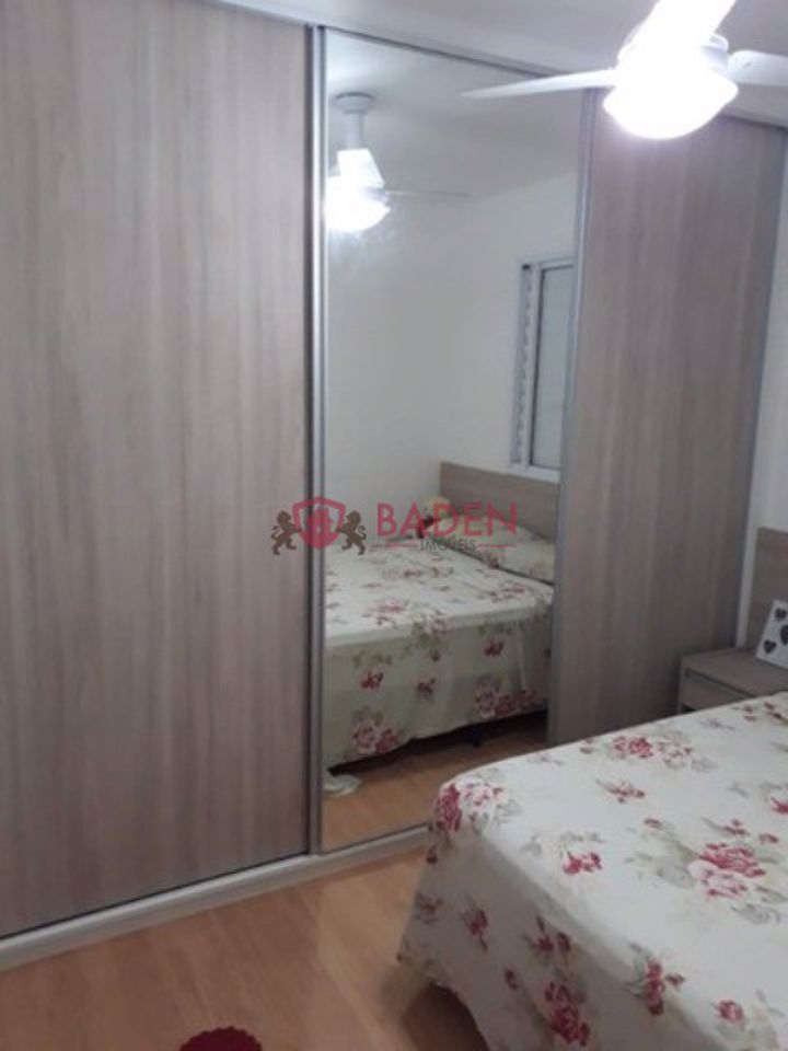 Apartamento à venda com 2 quartos, 50m² - Foto 5