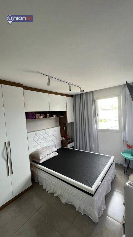 Apartamento à venda com 2 quartos, 61m² - Foto 13