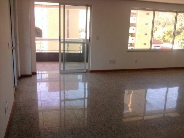 Apartamento à venda com 3 quartos, 192m² - Foto 11