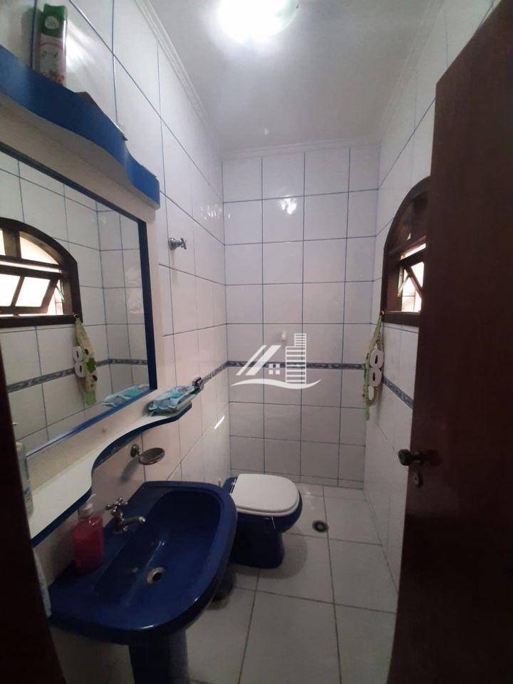 Sobrado à venda com 3 quartos, 231m² - Foto 22