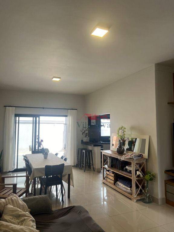 Casa de Condomínio à venda com 3 quartos, 150m² - Foto 6
