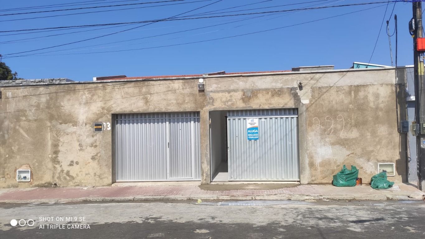 Casa de Condomínio para alugar com 2 quartos, 112m² - Foto 1